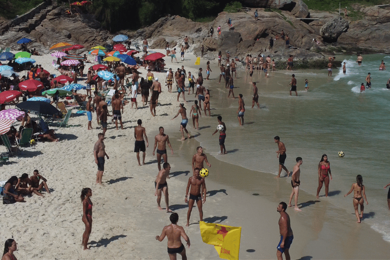 Rio de Janeiro: Altinha Beach Football Experience