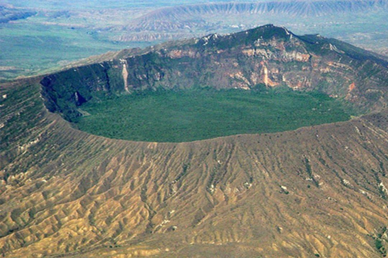 Nairobi: 5-Day Mt. Longonot & Rift Valley Adventure