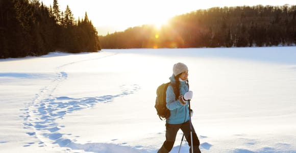 Levi: Snowshoeing Adventure with Warm Drinks