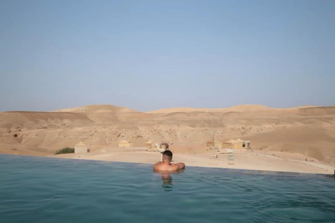 Mittagessen &amp; Schwimmen Kamelritt und Quadfahren in Agayaf