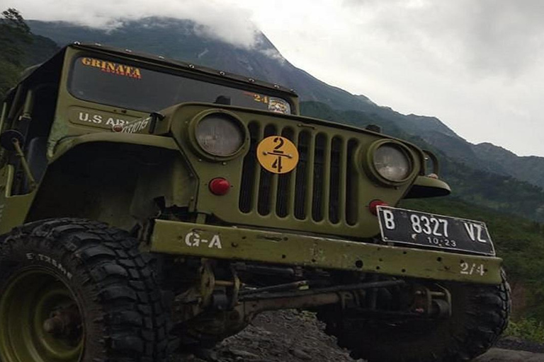 Yogyakarta: 5-Day Dieng Plateau Tour with Jeep Ride The Beauty of Yogyakarta and Dieng Plateau 5D4N Tour Package