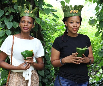 Zanzibar: Tour della fattoria delle spezie, del giardino delle farfalle e della spiaggia di Mtende