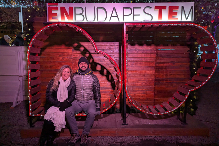 Budapest: Ruin Bars, Street Art, and Jewish Quarter Tour Budapest: Ruin Bars, Street Art, and Jewish Quarter Tour