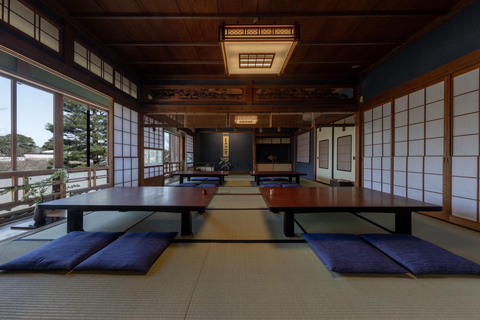 Kanazawa: Tea Ceremony Experience
