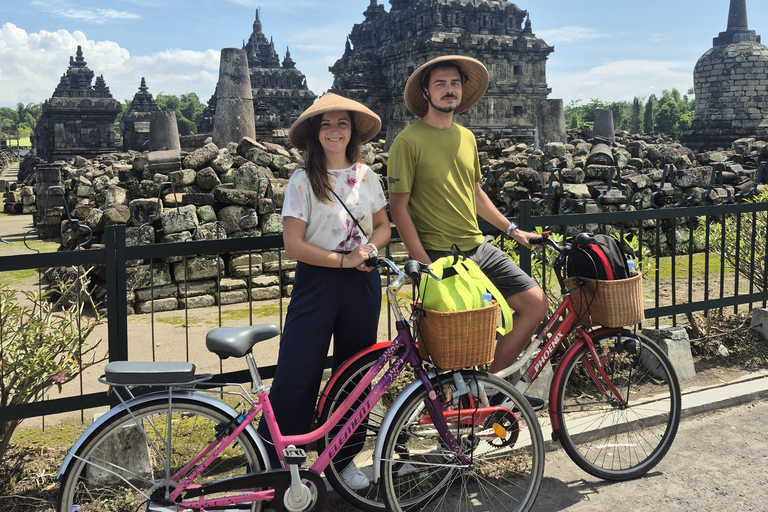 Cykla till Plaosan-templet, lokal industri och batikkonsttur