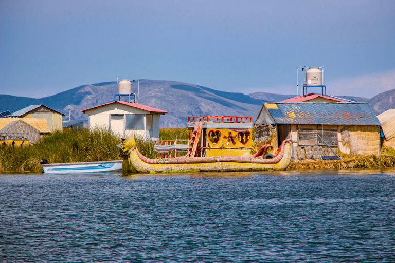 Uros & Taquile: Culture, Textiles & Photography