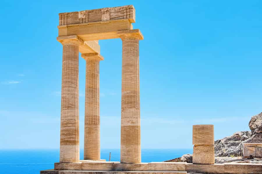 Selbstgeführte Tour durch die Akropolis von Lindos mit 3D und Audio (ohne Eintritt). Foto: GetYourGuide