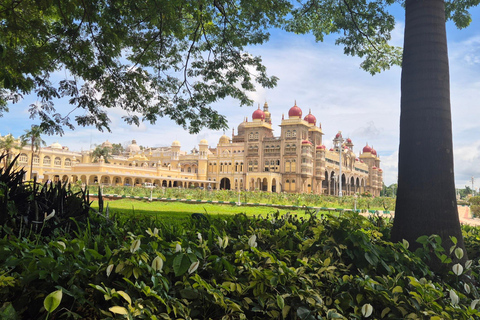 Bangalore: Mysore Dagvullende tour met gids en lunch