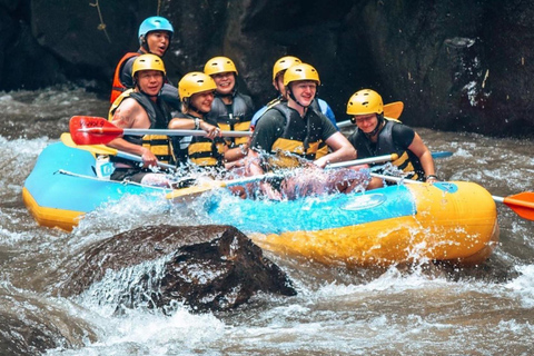 Ubud ATV Quad Bike y rafting con almuerzo -todo incluidoRafting con traslados al hotel