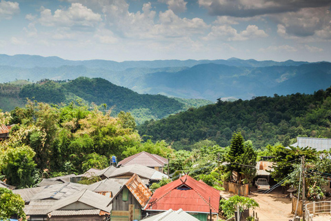 Chiang Dao-grottan och 5 byar med bergsstammar