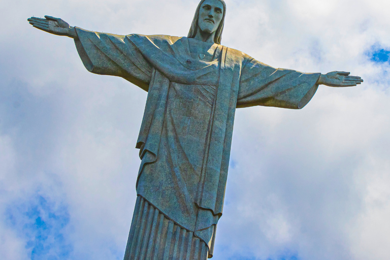 Rio de Janeiro: Private Highlights Tour with Sugarloaf