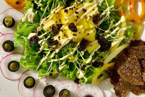 Puerto Princesa: Vegan Experience Cooking Class with YOGA