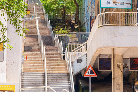 Hong Kong: Wan Chai Private Walking and Food Tour