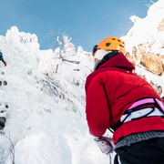 Pyhätunturi : Essayez l'escalade sur glace en Laponie finlandaise