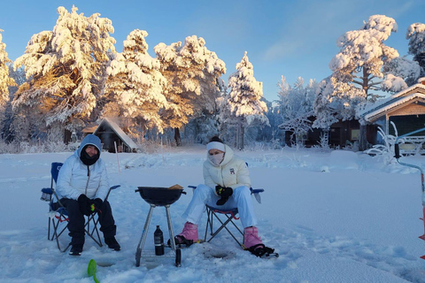 Eisangelabenteuer in Levi mit Lachssuppe