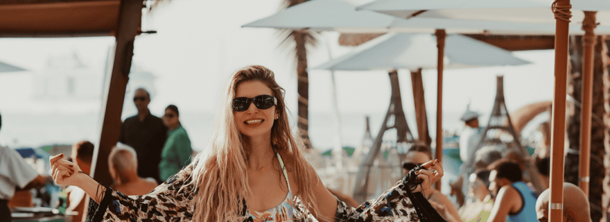 Phuket : entrée au Kudo Beach Club avec menu fixe