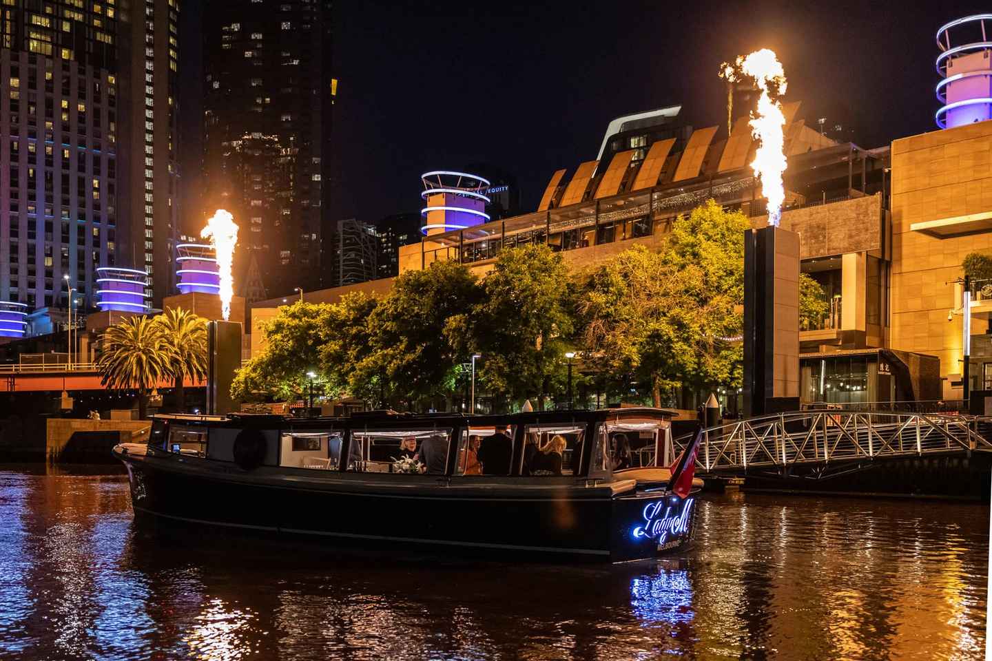 Yarra River: 1.5-Hour Scenic Sunset Public Cruise - Yarra River: 1.5-Hour Scenic Sunset Public Cruise