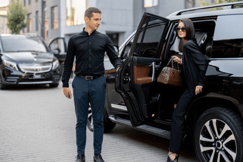 Discover Dubai in a Luxury Car Rental with Driver