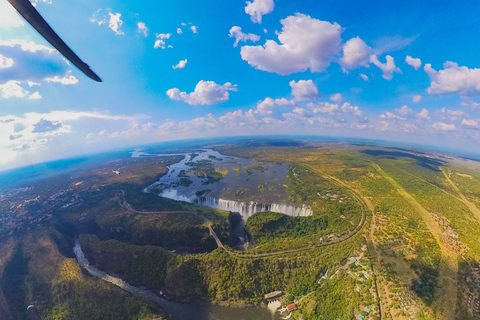 Victoria Falls: Flug der Engel Helikopter ErlebnisVictoriafälle: &quot;Flug der Engel&quot; per Helikopter