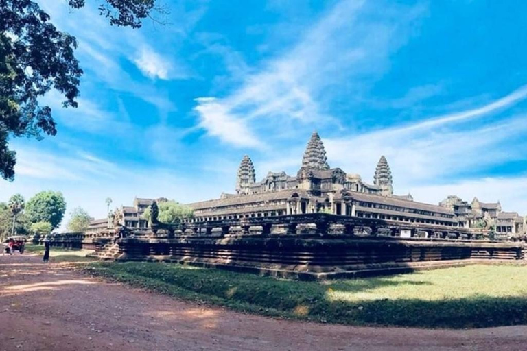 3-Days Angkor & Banteay Srei & Kulen Mountain Waterfall Tour