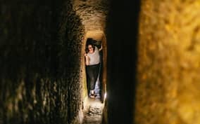 Naples: Spanish Quarters Underground Guided Tour