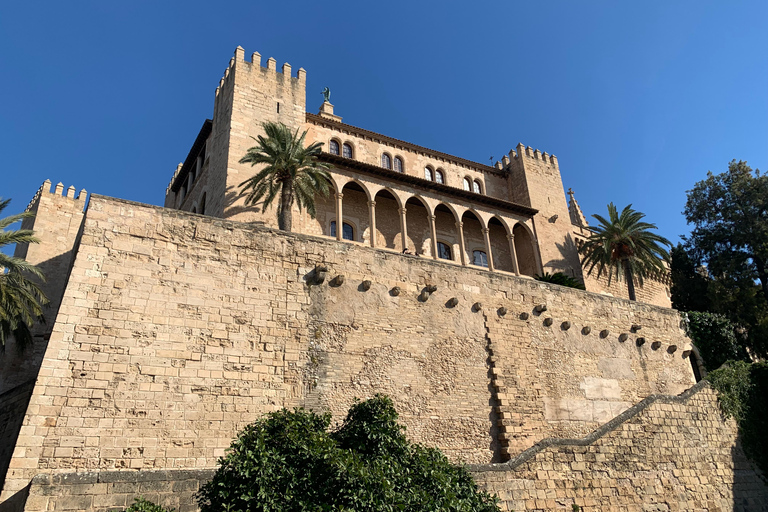 Palma de Mallorca: Private Guided Walking Tour with Tapas