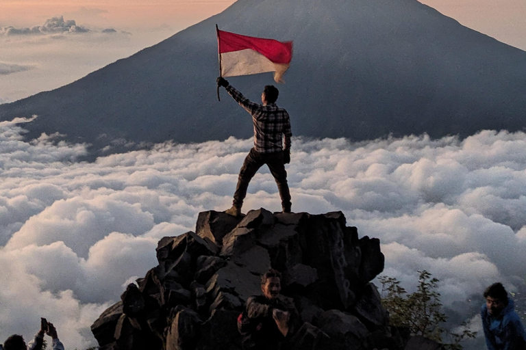 Central Java: Mount Sindoro Guided Hike with Transfers Mount Sindoro Guided Day Hike (All Inclusive)