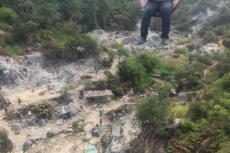 Vulcano, sorgenti calde, bagni di fango e tour del tè: tutto inclusoGiro aperto