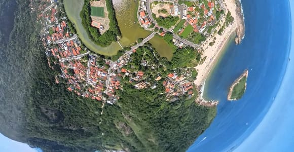 Gleitschirmfliegen in Niterói: Flug mit erfahrenem Piloten + Blick auf Rio + Video inbegriffen