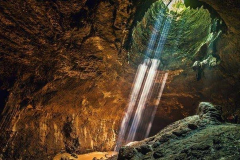 Yogyakarta : Grotte de Jomblang Bonus gratuit Activité dans la grotte de Pindul