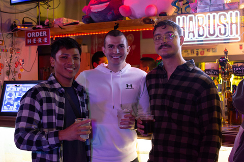 Tokyo: Gay Bar Crawl with Drinks