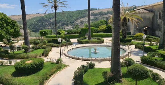 Baroque tour by minivan from Syracuse to Noto-Modica-Ragusa