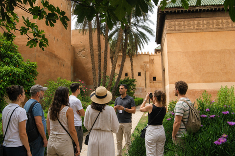 Marrakesh: Saadian Tombs, Bahia Palace, Mellah & Medina Tour Shared Group Walking Tour in English from the Meeting Point
