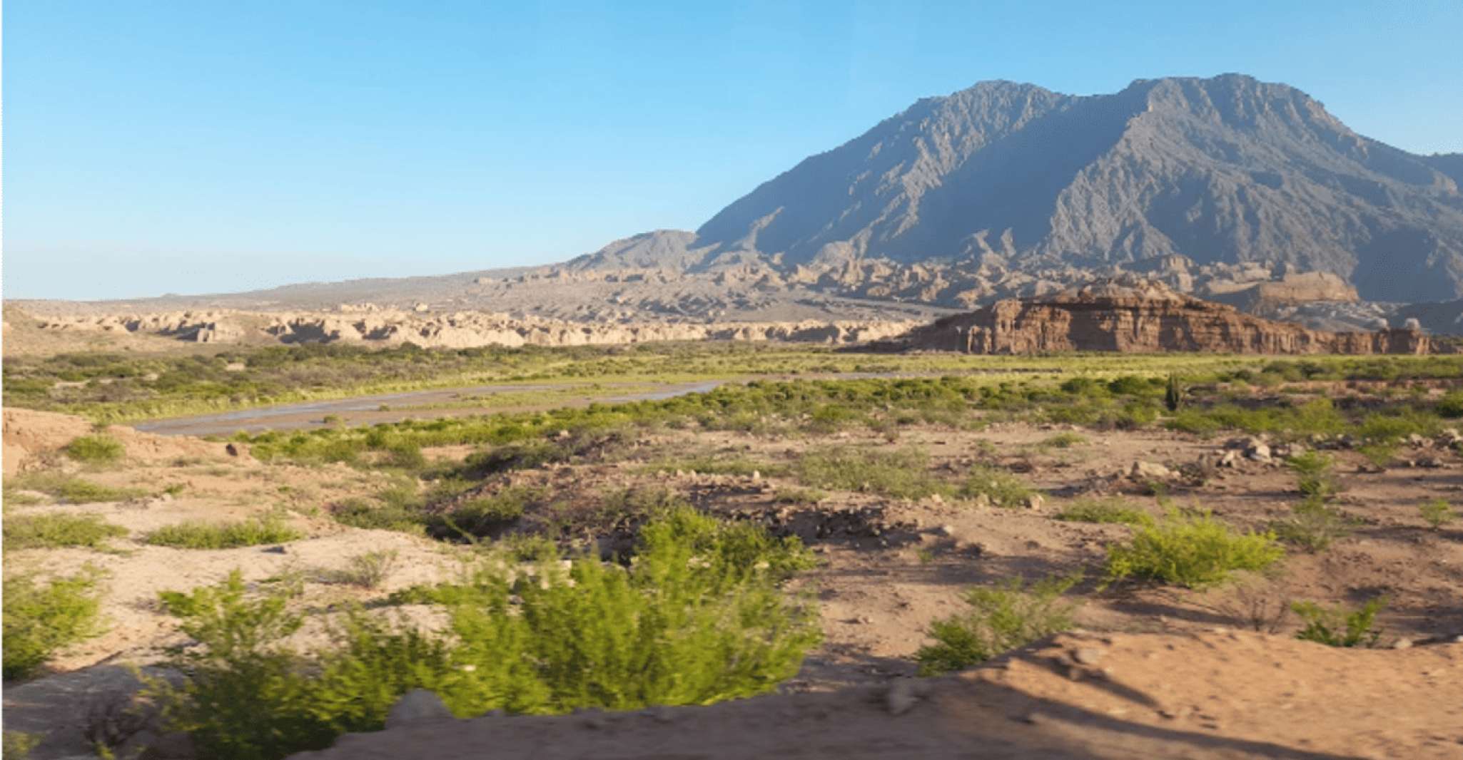 From Salta, Cafayate, land of wines and imposing ravines - Housity