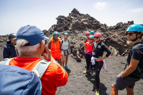 Etna: wjazd koleją linową i jeepem oraz wędrówka na szczyt