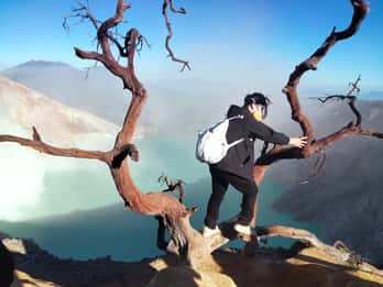 Banyuwangi :Ijen Blue Fire