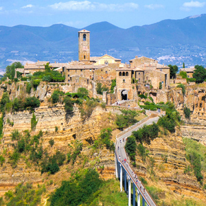 From Rome: Bagnoregio & Orvieto Day Trip with Wines & Lunch