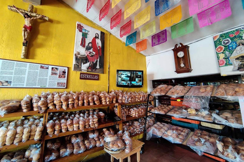 Oaxaca: Traditional Tlacolula Bread, Hierve el Agua, and Mezcal