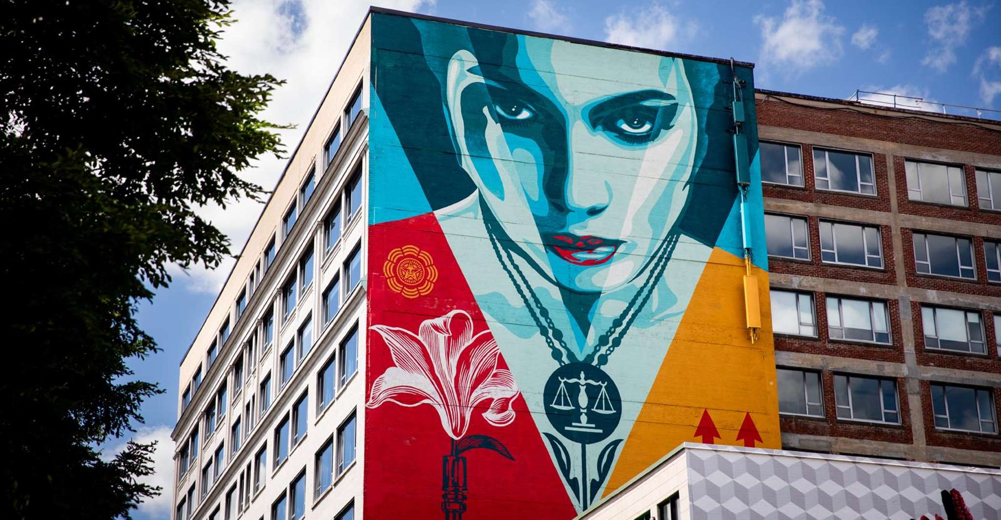 Montreal: The Original Locally Owned Street Art Walking Tour photo 12