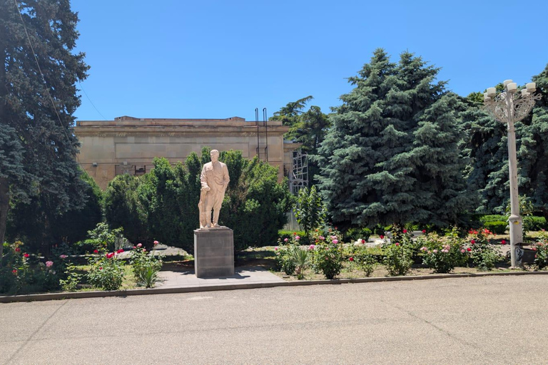 From Tbilisi: Gori Fortress and Stalin Museum Day Trip