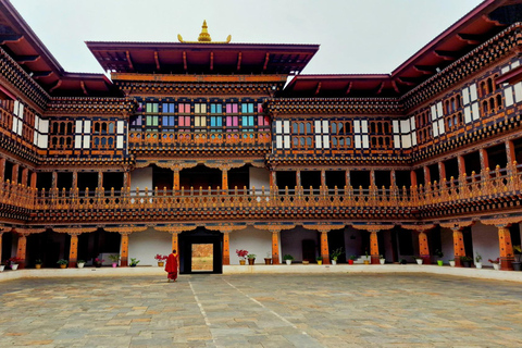 7-Days in Bhutan with River Rafting, Farm Lunch & Stone Bath