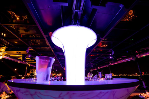 Da Nang: Poseidon DJ & Night Cruise Experience Poseidon Dinner & DJ Party Experience