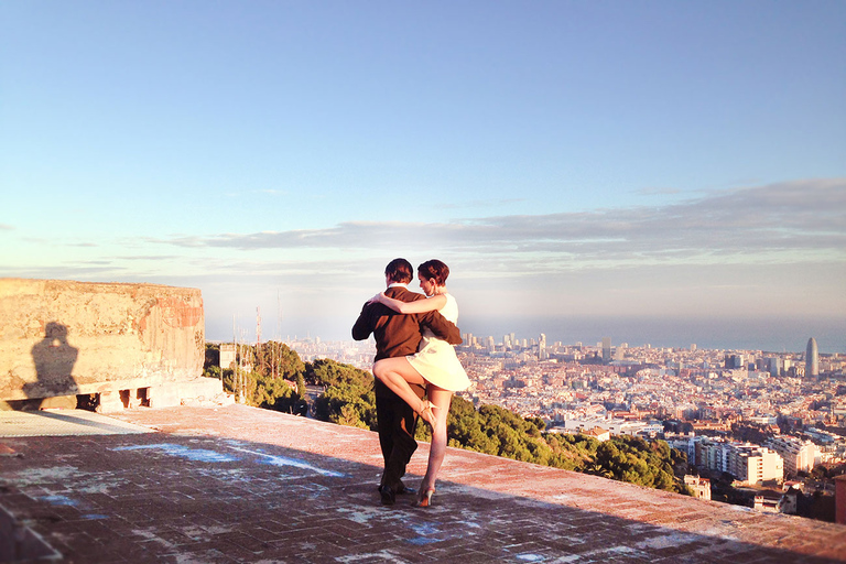 Barcelona: Lección de Tango en la Azotea con Bebidas y Vídeos