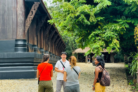 Chiang Rai: Explore All 7 Major Sites & Free Buffet Lunch Chiang Rai: Wonderful Temples & 7 Major Sites | Buffet Lunch