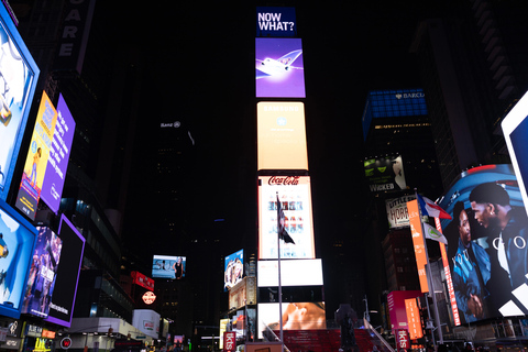 New York : visite à pied de Times Square en soirée avec hot-dogNew York : visite à pied de Times Square en soirée avec dégustation de hot-dog