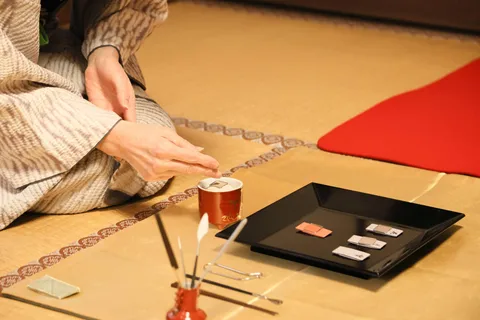 Kyoto: Esperienza con l'incenso presso il tempio della Casa Imperiale