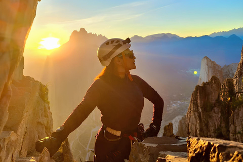 Monterrey: Hiking with Rappelling to El Nido de los Aguiluchos Monterrey: Hiking with Rappel to El Nido de los Aguiluchos