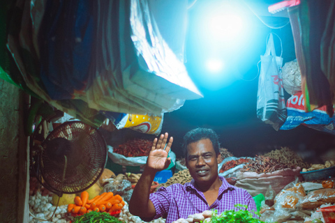 Colombo: Train Ride, visit Tea Plantation, & Cooking Tour