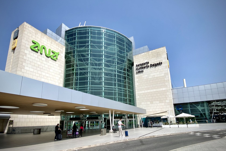 Lisbon: Transfer Between Airport and City Hotels Shared Transfer from the Airport to the Lisbon City Center