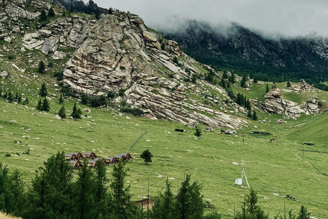 乌兰巴托：3 天王者之力和能量疗愈体验乌兰巴托：3 天国王宝座与能量疗养之旅